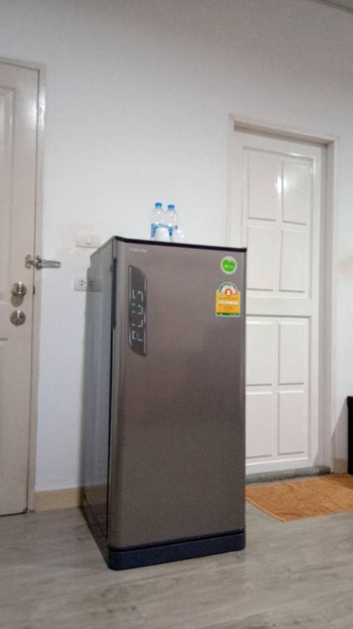 Nop Place Bangna Ban Bang Phrao Exterior foto