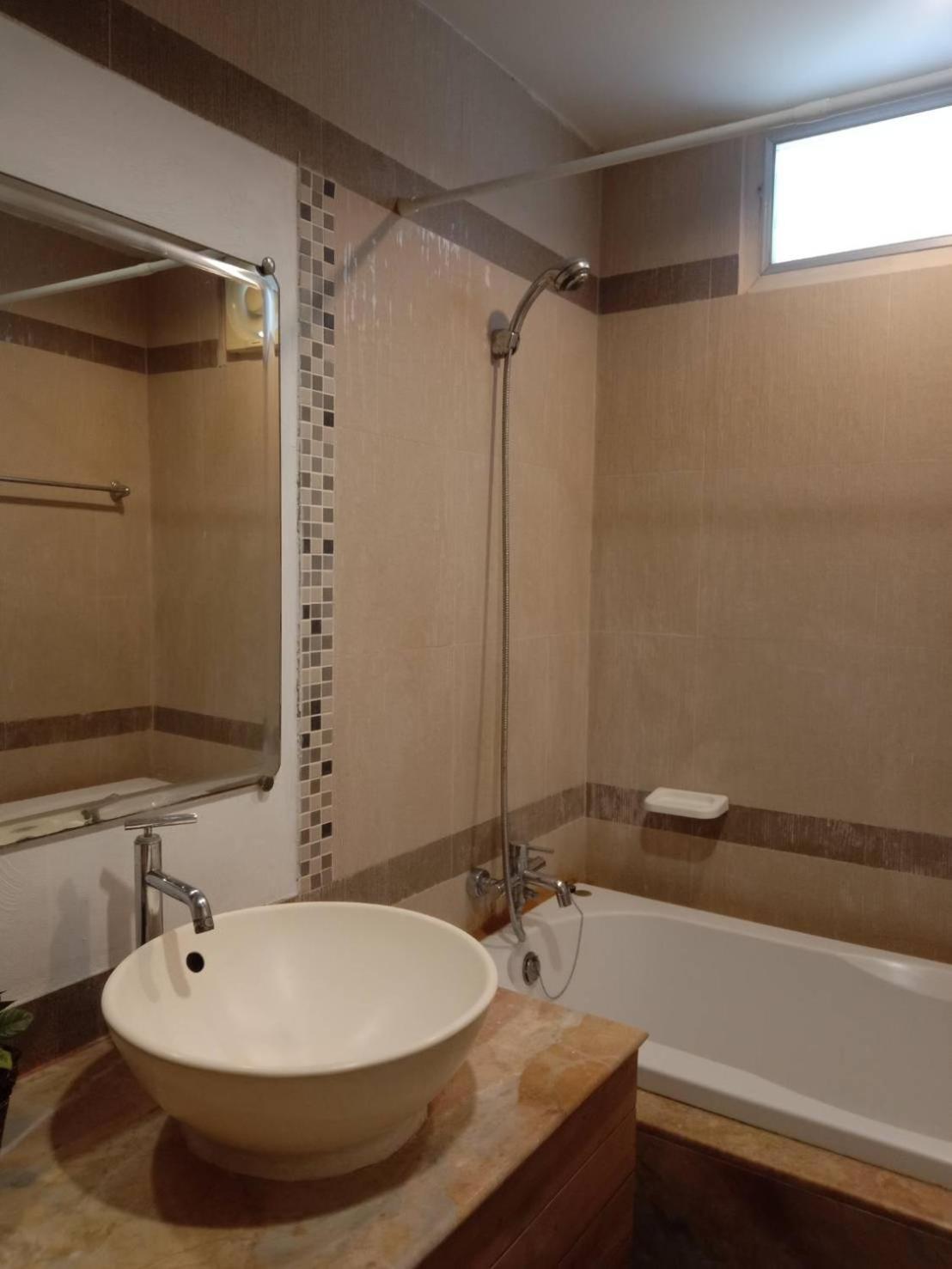 Nop Place Bangna Ban Bang Phrao Exterior foto